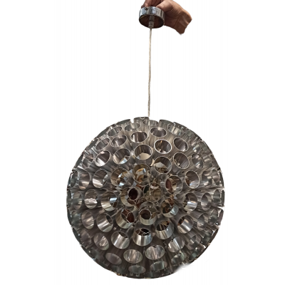 Srebrna lampa kula w stylu modern, metal